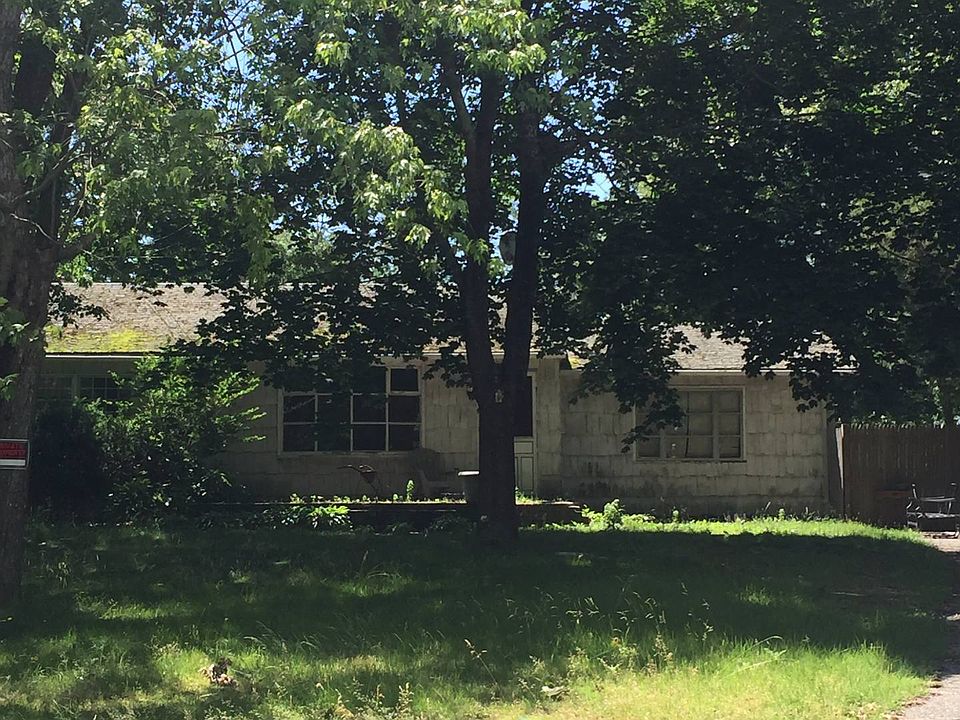 1st image of 495 Avondale Dr