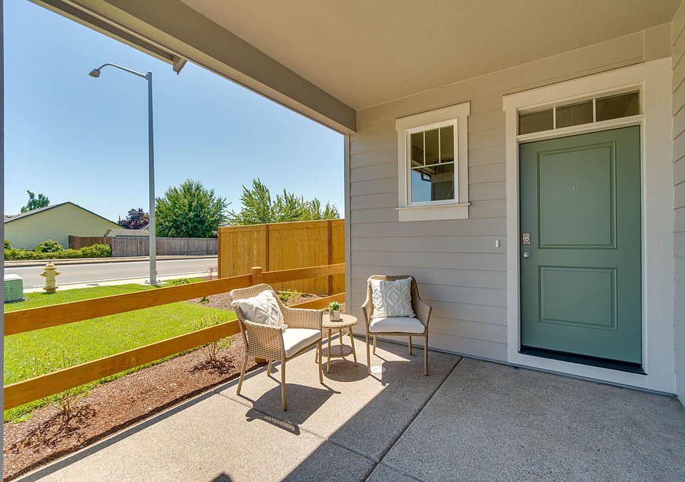 kiruakirua　0605 20639 Kira Dr, Bend, OR 97702 | Zillow