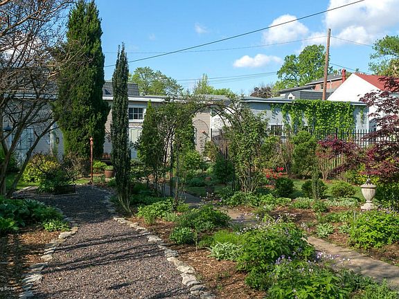 RealTourCast - D Bell - Everett (5 of 38