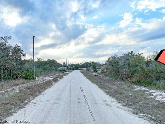 2nd image of 2100 W Royalton Rd