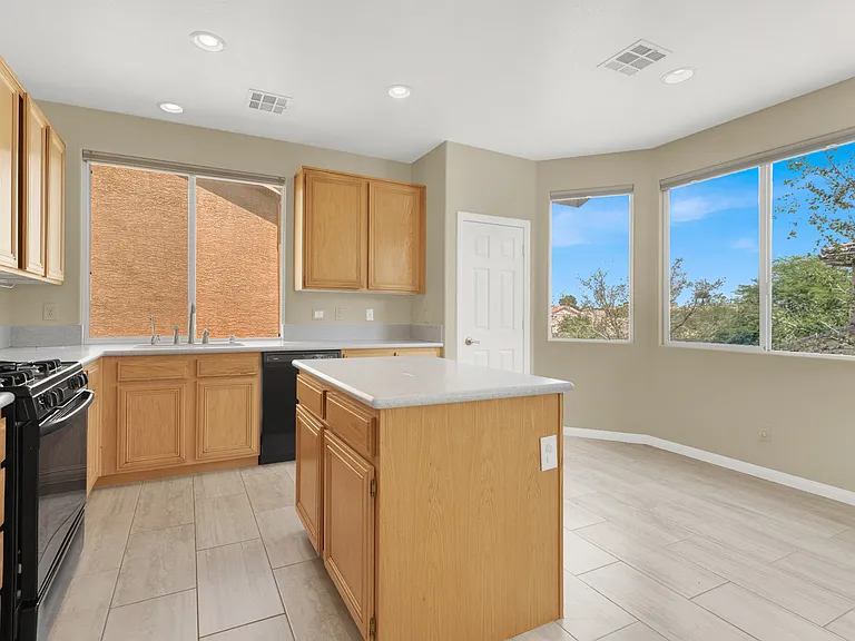 #GuardianRealty 224 Emerlad Vista Way Summerlin Rental Home kitchen_08142025