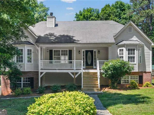 70 Aberdeen Pl, Acworth, GA 30101