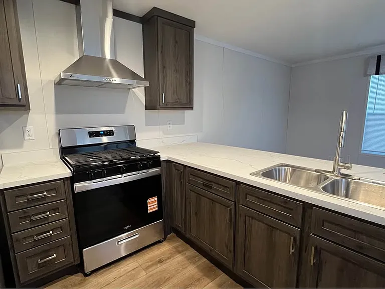 25213 Gratiot Ave #114 — Photo 2