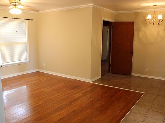 2nd image of 310 McNee Dr