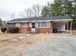 2801 Ross Rd, Durham, NC 27703