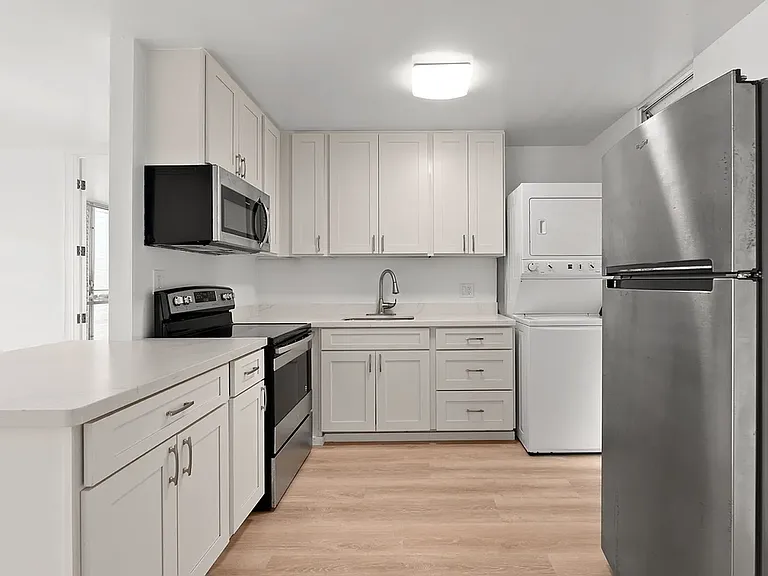 95-061 Waikalani Dr #D804 — Photo 11