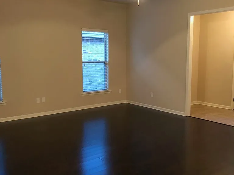 1040 Deer Pass Dr — Photo 4