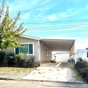 216 Par Ln, Bakersfield, CA, 93308
