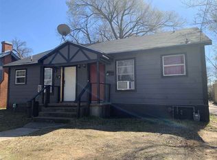 412 & 414 Pine Bluff St, Paris, TX 75460