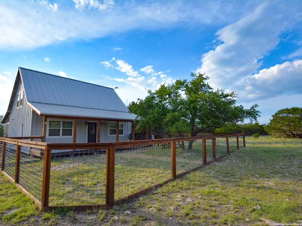 14760 KC 210, Junction, TX 76849