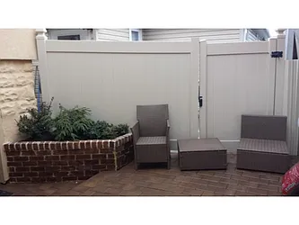 Sold by DONT USE Dreamlife Realty