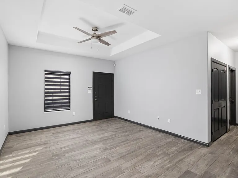 1412 Acme Ln #3 — Photo 9