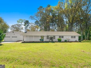 177 Lakeshore Cir, Milledgeville, GA 31061