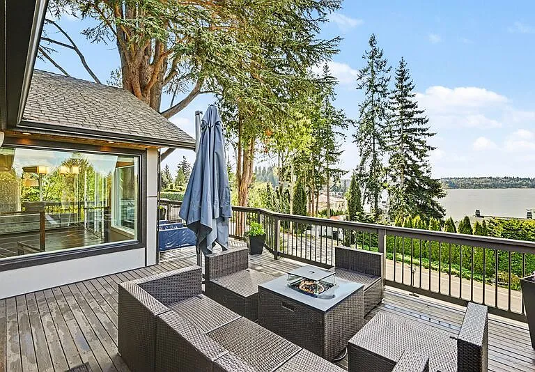9544 Lake Washington Blvd NE — Photo 33