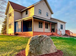 1818 W Garfield Rd, Perrinton, MI 48871