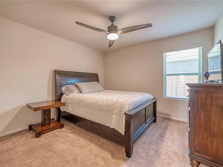 2100 Littleton Dr — Photo 15