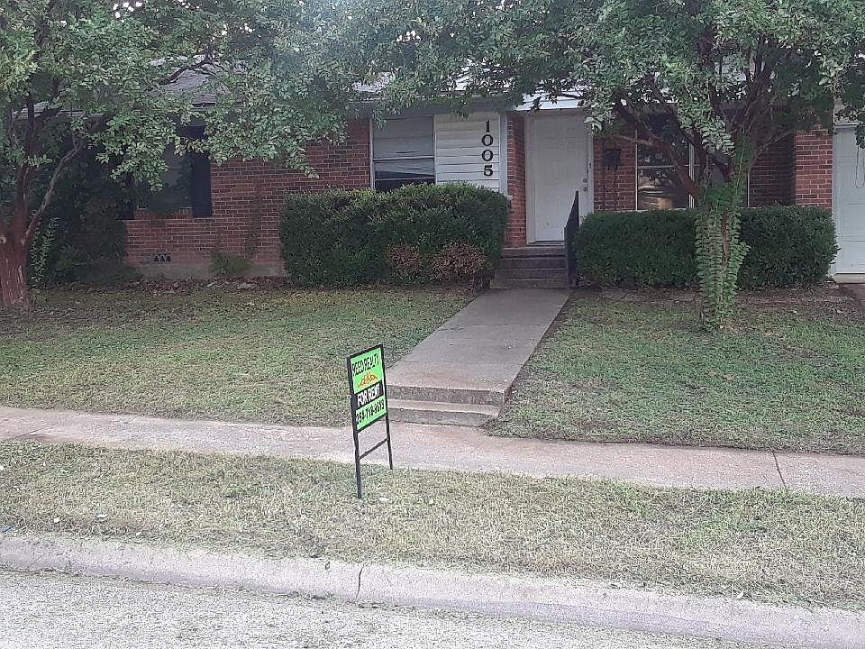 1st image of 1005 Goode Dr