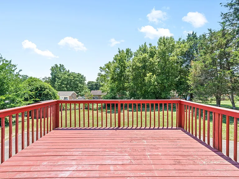 208 Aster Dr — Photo 23