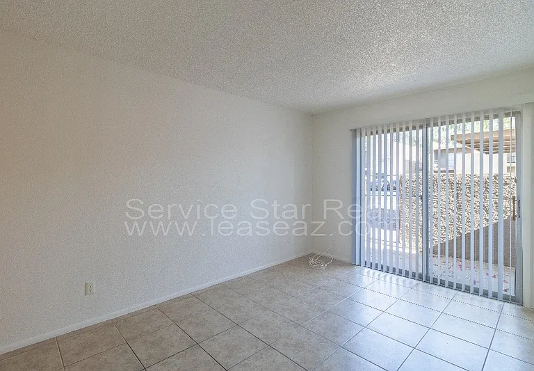 2807 E Le Marche Ave #103 — Photo 14