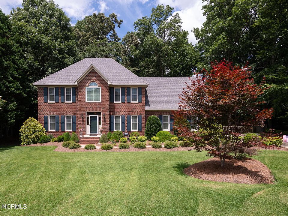 1st image of 315 Mary Beth Dr