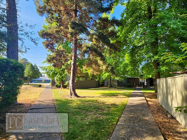 4824 SW Murray Blvd — Photo 17