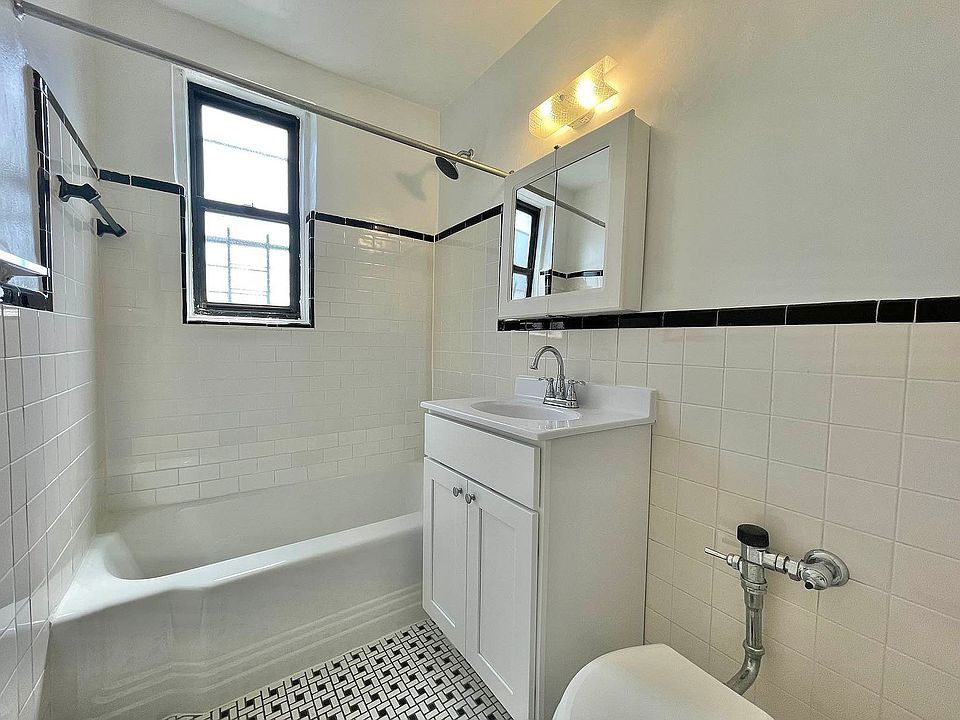 55 E 21st St Brooklyn NY | Zillow