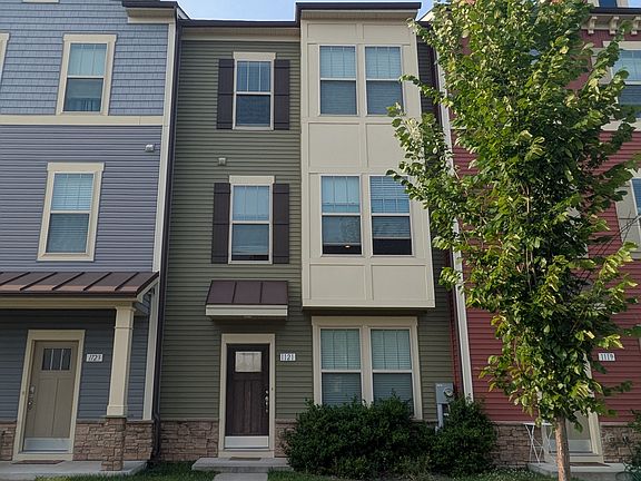 2nd image of 1121 Lawler Dr