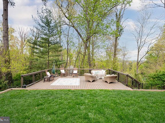 2nd image of 7205 Burtonwood Dr