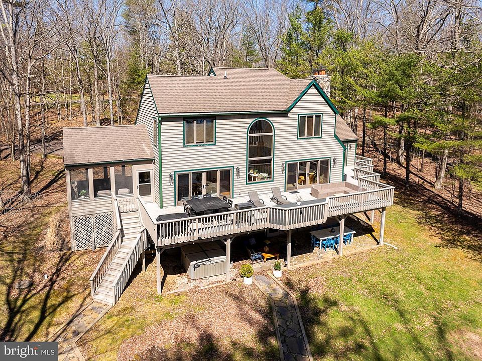1st image of 1038 S Blakeslee Rd