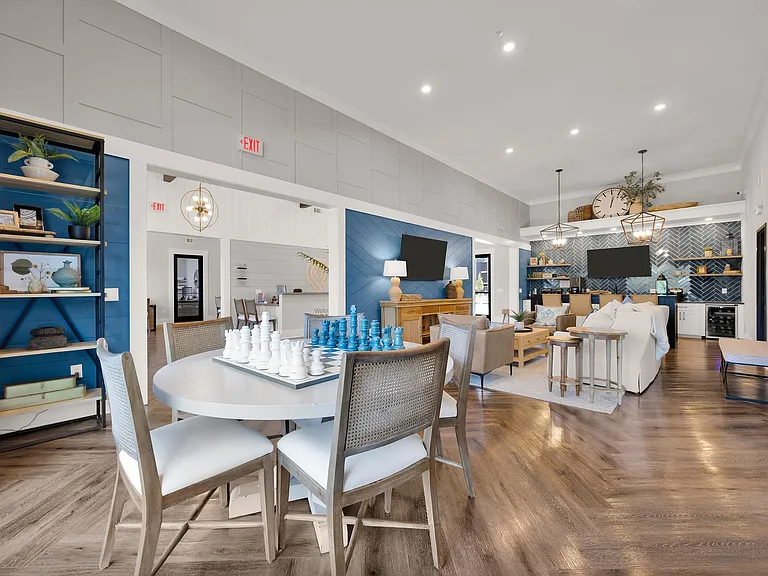 Clubroom with Ample Seating