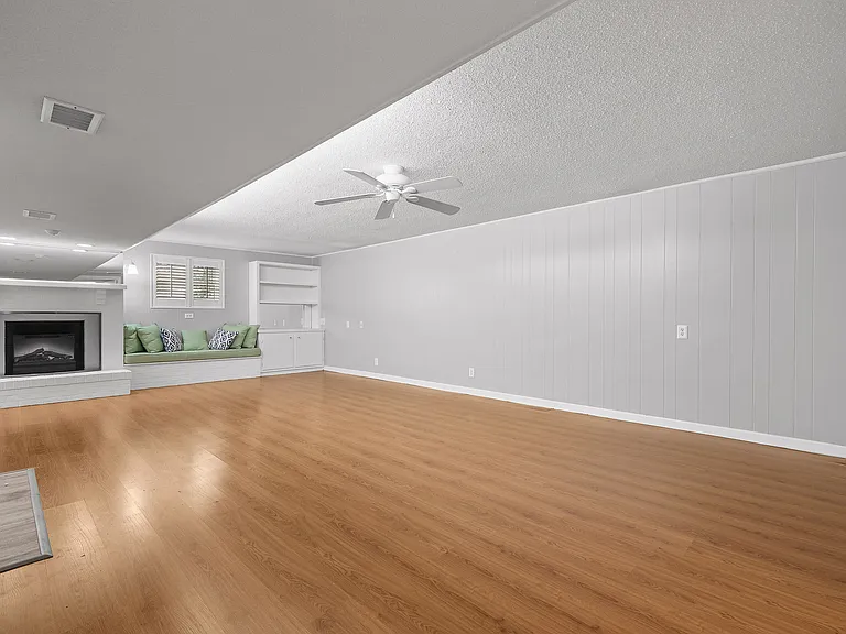 3443 Shadowlawn Dr — Photo 24