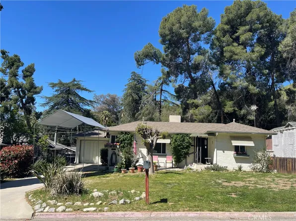 1833 N San Gorgonio Ave, Banning, CA 92220