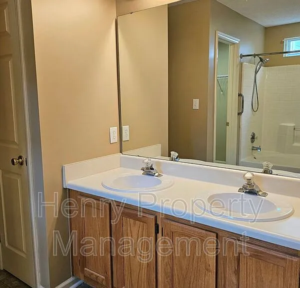 109 Gremar Dr — Photo 11