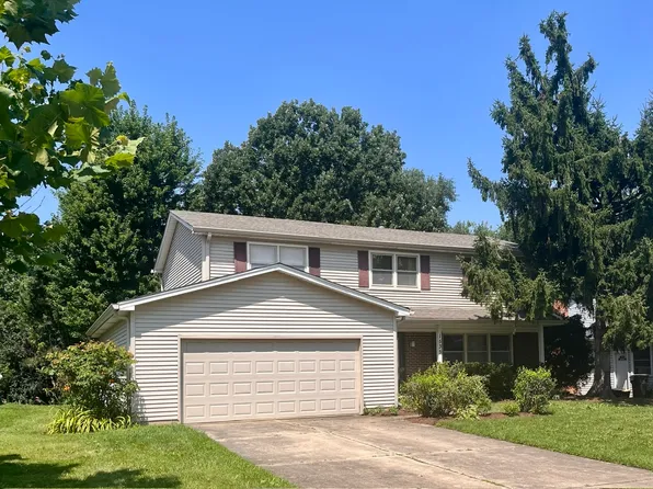1535 Hampton Ct, Naperville, IL 60565