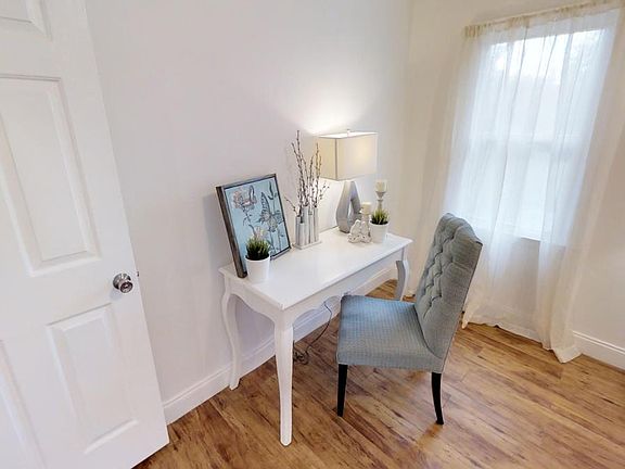 Second bedroom