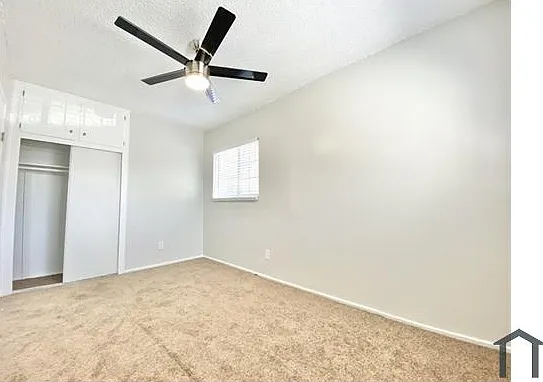 850 W 95th St #4 — Photo 11