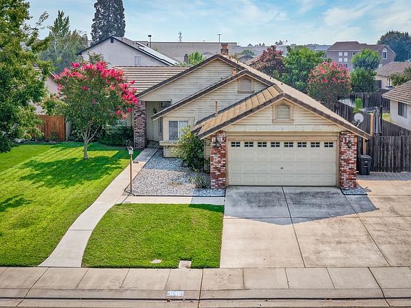 4th image of 1146 Champagne Ln