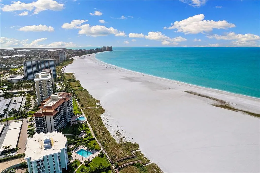 240 Seaview Court - 413 - 413 — Photo 3
