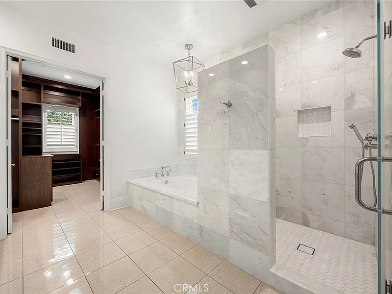 2309 Skyline Dr — Photo 19