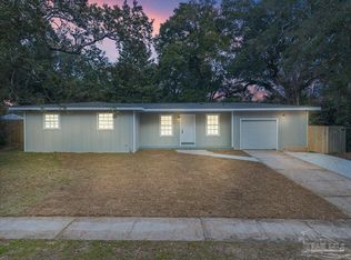 20 Huntington Dr, Pensacola, FL 32506