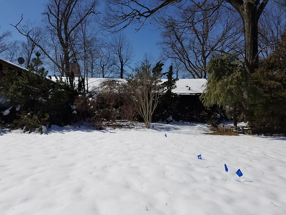 1st image of 45 Oriole Dr