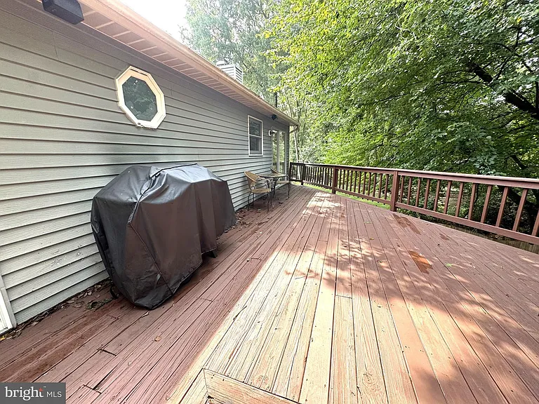 13 McNeil Ct — Photo 21