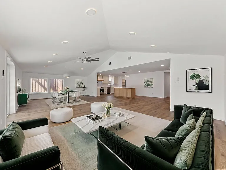 3616 Woodleigh Dr — Photo 13