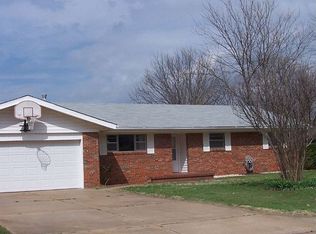 1116 W Hillcrest Ave, Stillwater, OK 74075