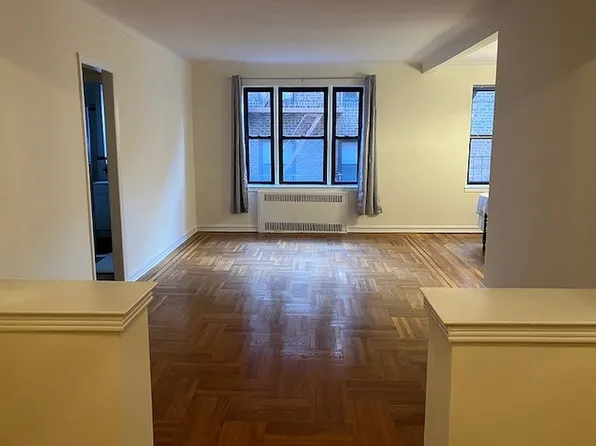 77-11 35th Ave #4E, Jackson Heights, NY 11372
