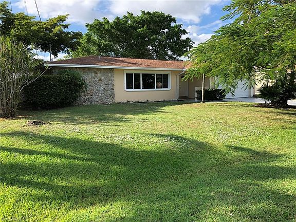 2nd image of 5824 SW 1st Pl