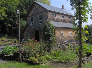 1862 Twin Ponds Rd, Brookfield, VT 05036