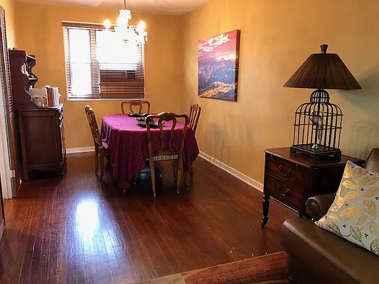 Sold by Winzone Realty Inc | media 6