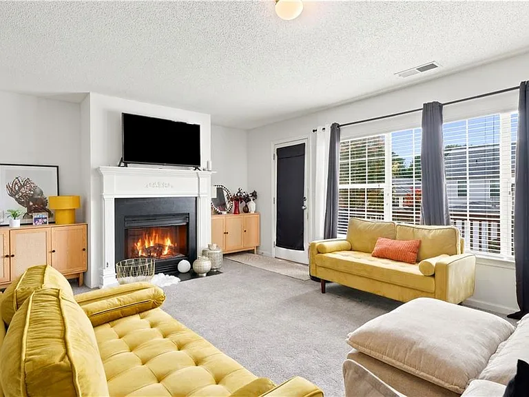 3353 Parc Dr SW — Photo 7