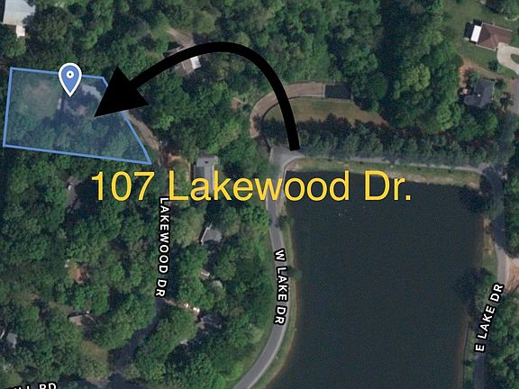 A short walk to beautiful Luther Lake.